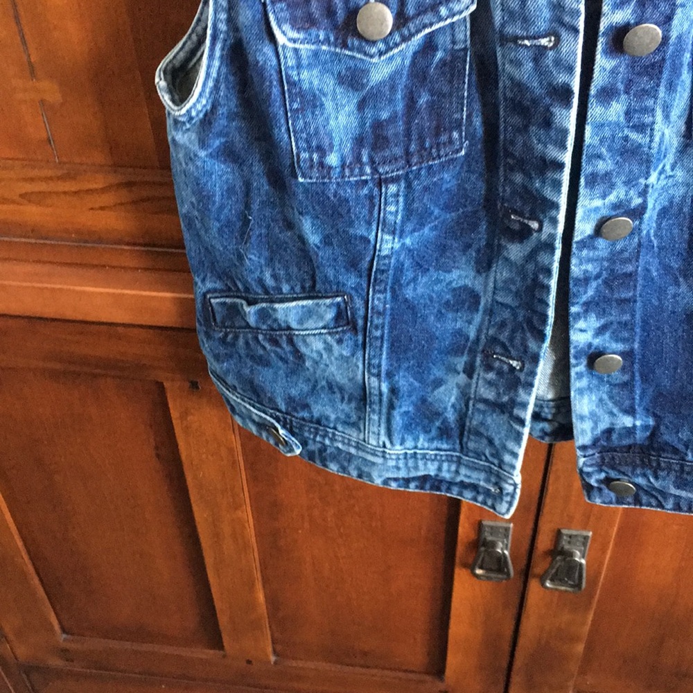 Forever 21 Jean Jacket - Picture 3 of 5